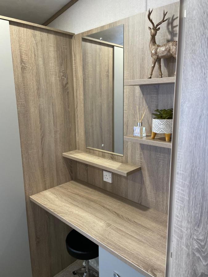 Tigers Wood - 2 Bed Hot Tub With Free Golf, No Buggy * Swarland