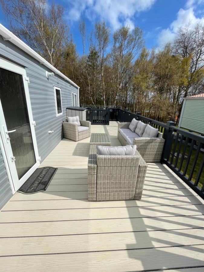Tigers Wood - 2 Bed Hot Tub With Free Golf, No Buggy Villa Swarland