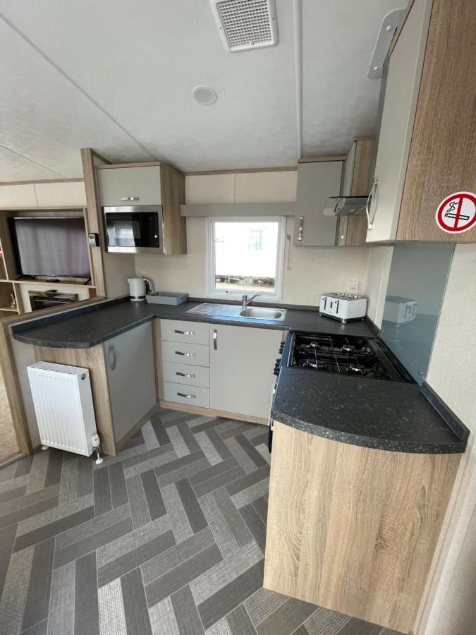 Tigers Wood - 2 Bed Hot Tub With Free Golf, No Buggy Villa Swarland
