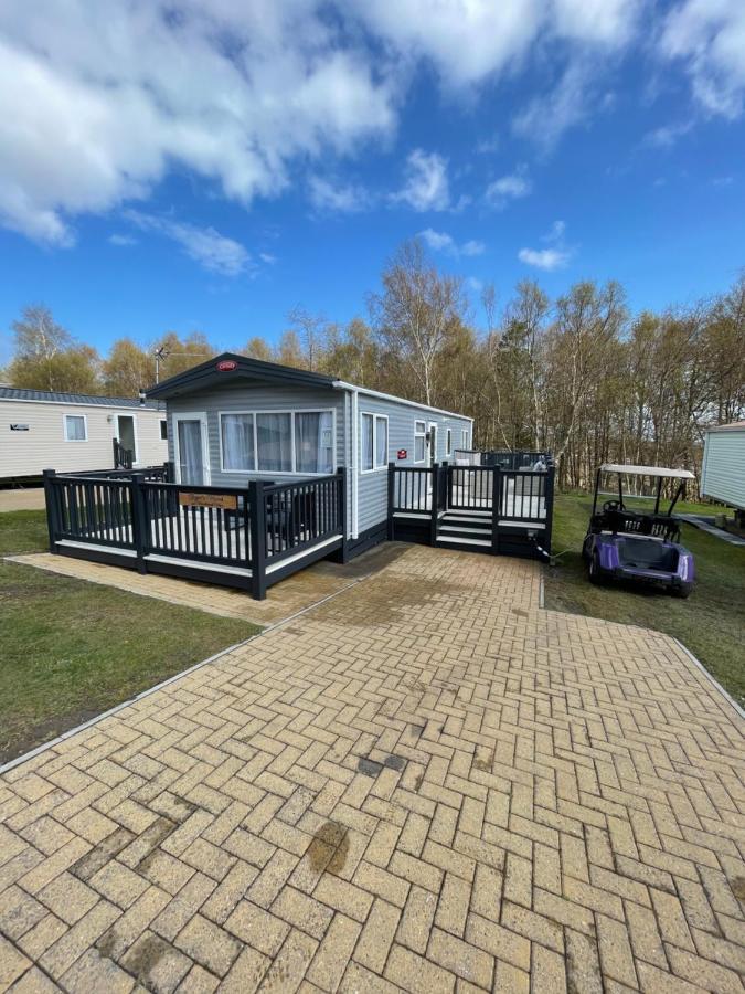 Villa Tigers Wood - 2 Bed Hot Tub With Free Golf, No Buggy *