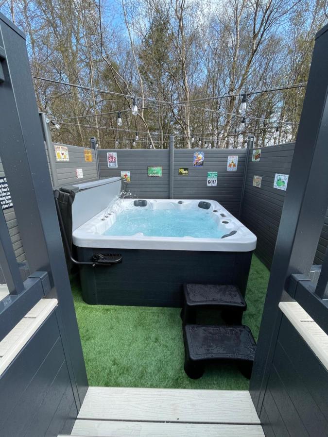 Tigers Wood - 2 Bed Hot Tub With Free Golf, No Buggy