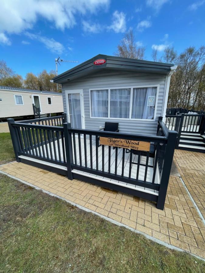 Tigers Wood - 2 Bed Hot Tub With Free Golf, No Buggy Villa